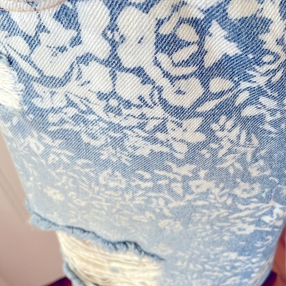 Tularosa NWOT Taylor Boyfriend Jean‎ In Venice. Faded Gorgeous Quality size 27 - Picture 3 of 8